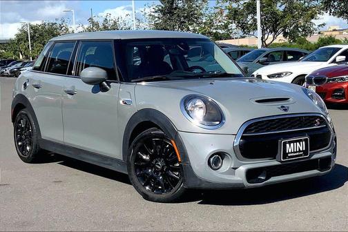 Gray Metallic 2021 MINI Hardtop Cooper S