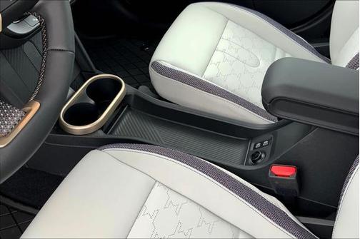2025 MINI Hardtop Cooper