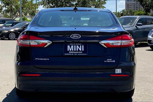 Agate Black 2019 Ford Fusion Hybrid SE