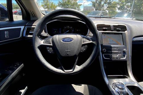 Agate Black 2019 Ford Fusion Hybrid SE