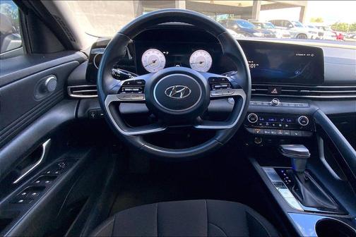 Fluid Metal 2023 Hyundai ELANTRA SEL