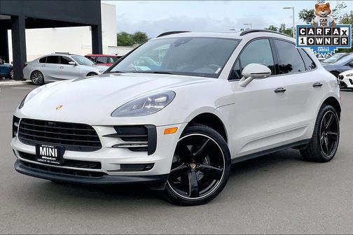 2019 Porsche Macan Base