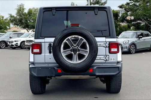 2020 Jeep Wrangler Unlimited Sahara