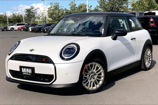 Nanuq White Metallic 2026 MINI Hardtop Cooper S