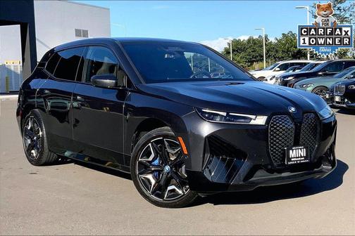 2025 BMW iX xDrive50