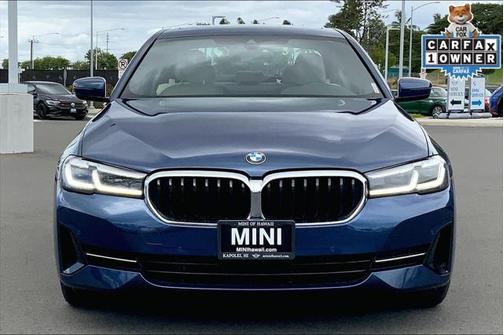 2021 BMW 530 530i