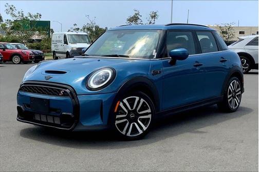 2023 MINI Hardtop Cooper S