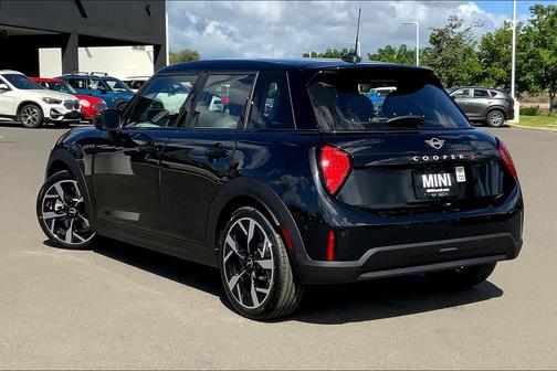 2026 MINI Hardtop Cooper S