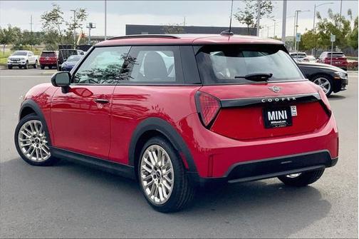 2025 MINI Hardtop Cooper