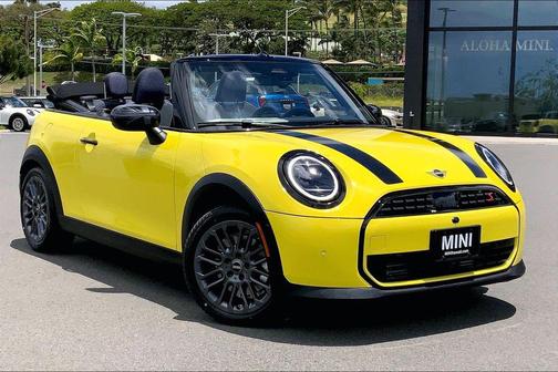 Sunny Side Yellow 2026 MINI Convertible Cooper S
