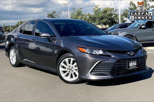 Predawn Gray Mica 2022 Toyota Camry LE