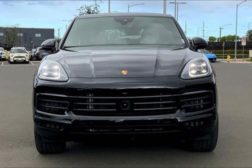2023 Porsche Cayenne S