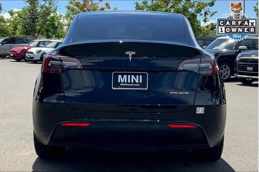 2021 Tesla Model Y Long Range Dual Motor All-Wheel Drive