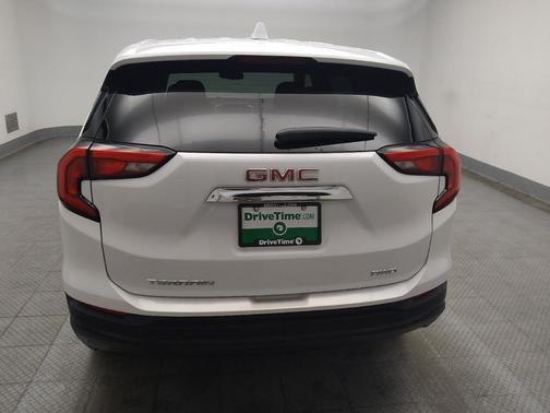 Summit White 2021 GMC Terrain SLE