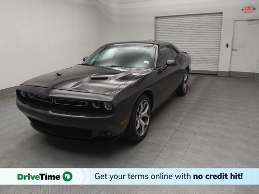 2015 Dodge Challenger SXT Plus