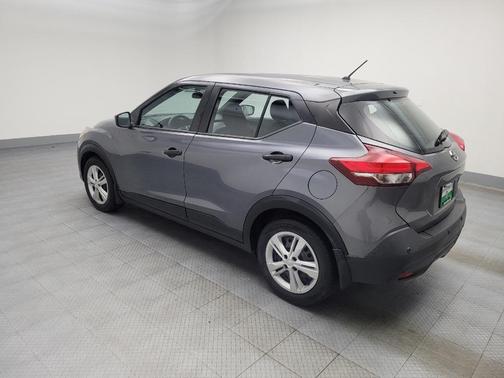 2020 Nissan Kicks S