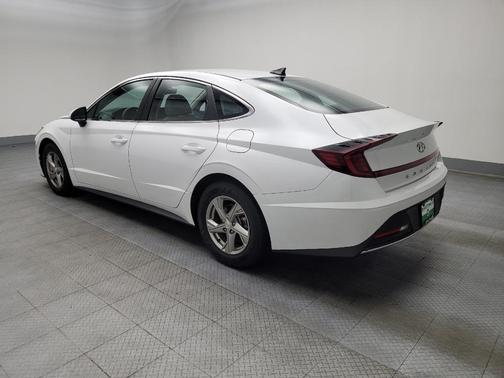 2022 Hyundai SONATA SE
