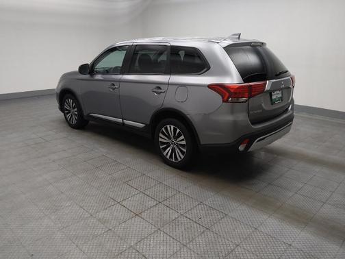 Mercury Gray Metallic 2020 Mitsubishi Outlander SE S-AWC