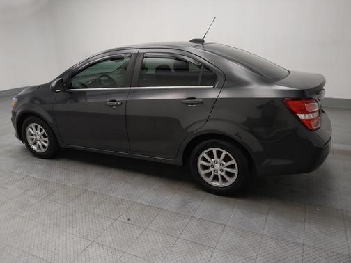 2020 Chevrolet Sonic FWD Sedan LT