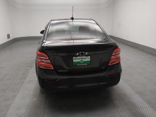 2020 Chevrolet Sonic FWD Sedan LT