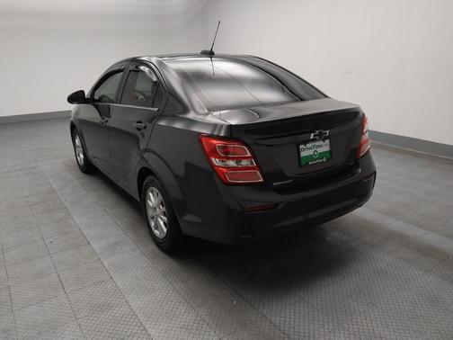 2020 Chevrolet Sonic FWD Sedan LT