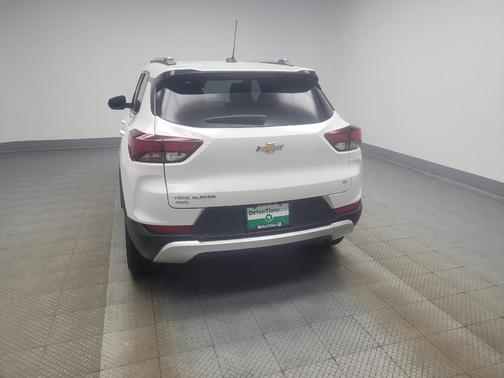 Summit White 2023 Chevrolet Trailblazer LT