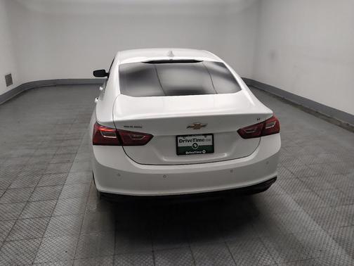 Summit White 2024 Chevrolet Malibu FWD 1LT