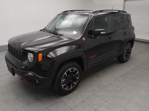 2023 Jeep Renegade Trailhawk