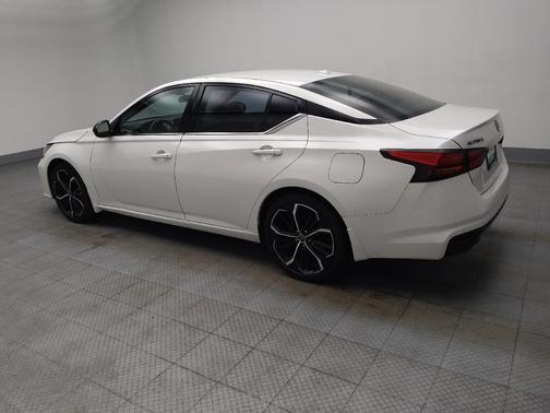 2023 Nissan Altima SR FWD