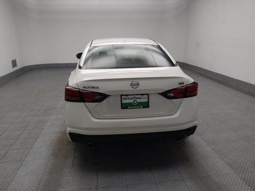 2023 Nissan Altima SR FWD