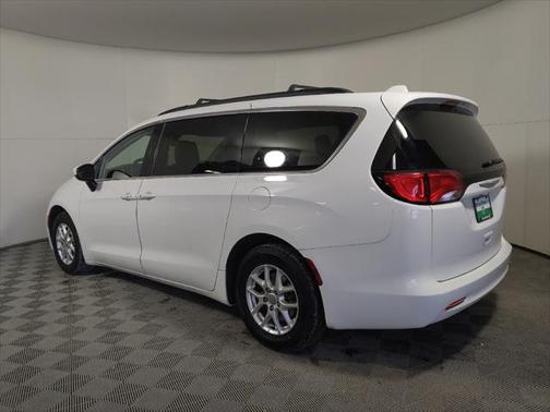 2020 Chrysler Voyager LXI