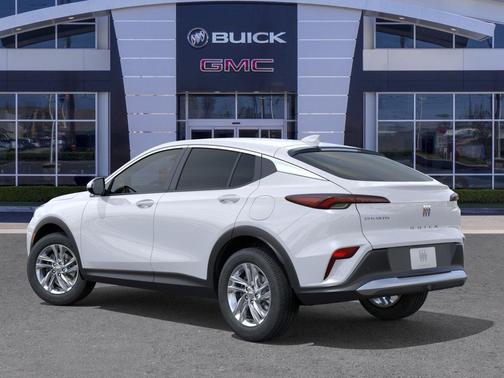 Summit White 2026 Buick Envista Preferred FWD