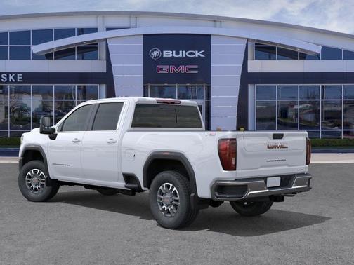 Summit White 2026 GMC Sierra 2500 SLE