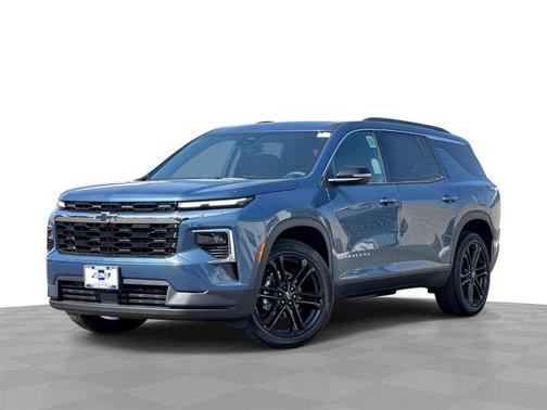 Blue 2026 Chevrolet Traverse LT