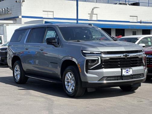 2026 Chevrolet Suburban LS