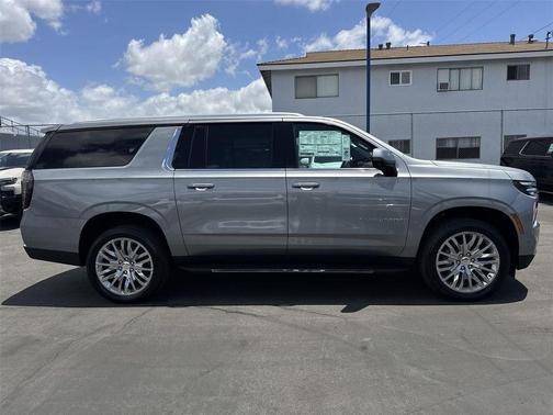Gray 2026 Chevrolet Suburban LT