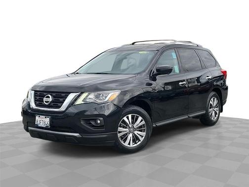Magnetic Black 2019 Nissan Pathfinder SL