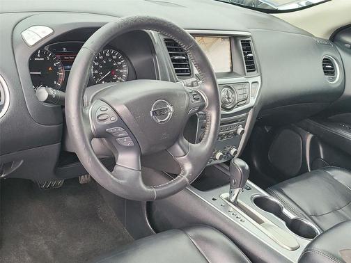 Magnetic Black 2019 Nissan Pathfinder SL