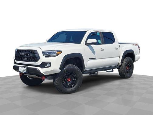 2022 Toyota Tacoma 