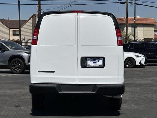 2026 Chevrolet Express 2500 Work Van