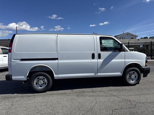 2025 Chevrolet Express 2500 Work Van