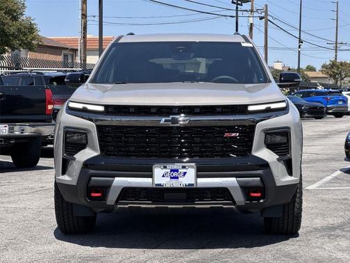 Gray 2026 Chevrolet Traverse Z71