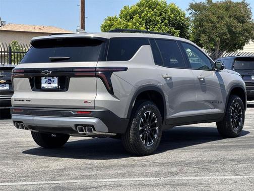Gray 2026 Chevrolet Traverse Z71