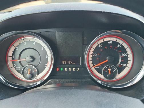 Gray 2019 Dodge Grand Caravan SXT