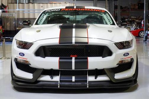 2017 Ford Shelby GT350 Base