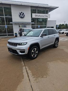 2023 Jeep Grand Cherokee 4xe Base