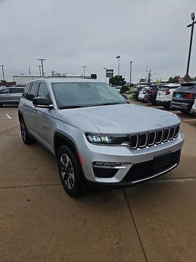 2023 Jeep Grand Cherokee 4xe Base
