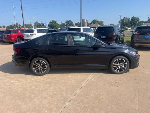 2025 Volkswagen Jetta 1.5T Sport