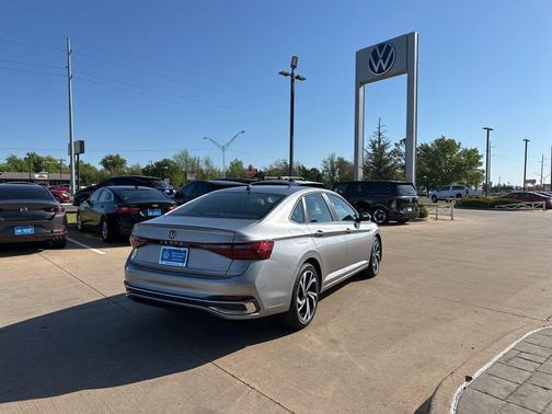 Pyrite Silver Metallic 2026 Volkswagen Jetta 1.5T SEL