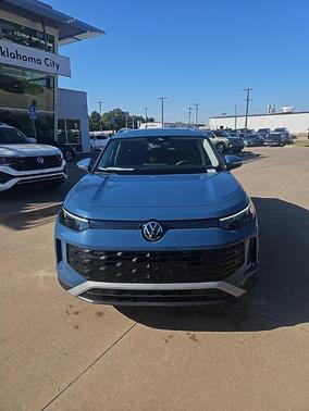 2025 Volkswagen Tiguan 2.0T SE
